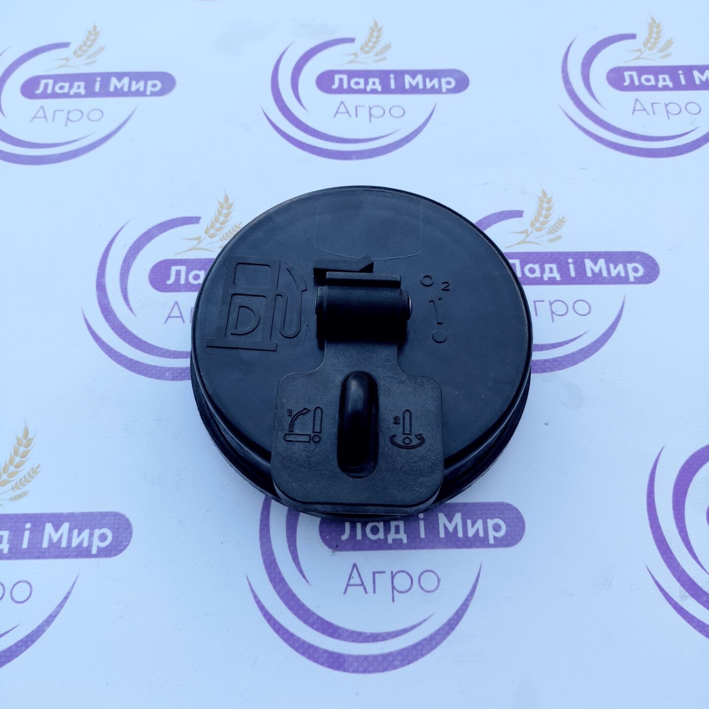 Кришка Бака RE255763, RE234193, AL113087 John Deere